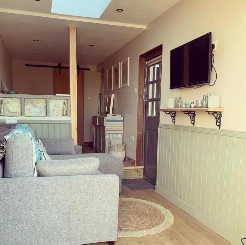 Meadow View - A Studio With Free Parking And A Sunny Terrace Lewes Εξωτερικό φωτογραφία