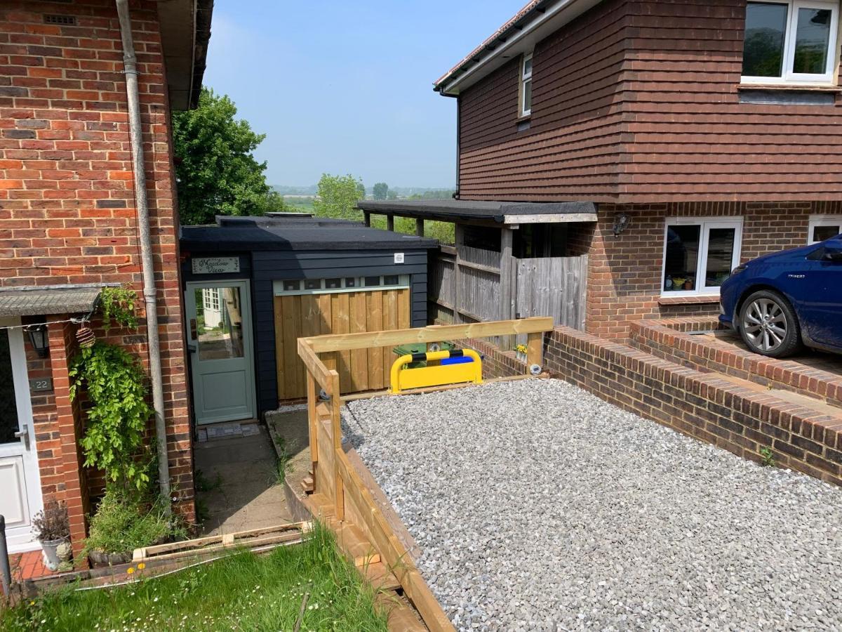 Meadow View - A Studio With Free Parking And A Sunny Terrace Lewes Εξωτερικό φωτογραφία